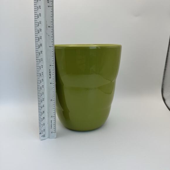 Pea Green Planter Made in Germany Ceramic Pot 5.25" Tall x 5" Wide - Picture 4 of 6